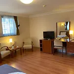 Ξενοδοχείο Triada Gayrettepe 3*