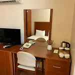 Ξενοδοχείο Triada Gayrettepe 3*