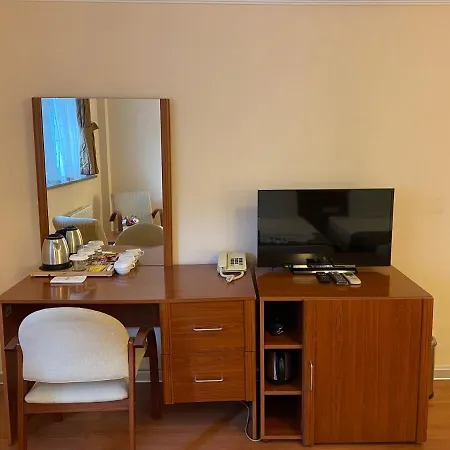 Hotell Triada Gayrettepe 3*
