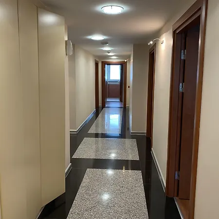 Triada Gayrettepe 3* Istanboel