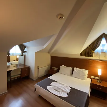 Triada Gayrettepe Istanbul