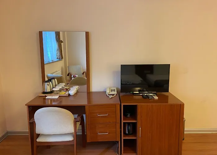 Hotel Triada Gayrettepe 3*